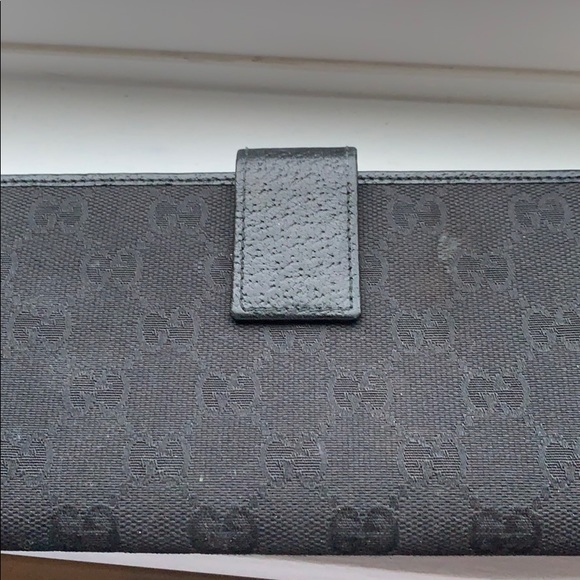 Gucci wallet and box. Good condition 💯 authentic - Picture 5 of 7